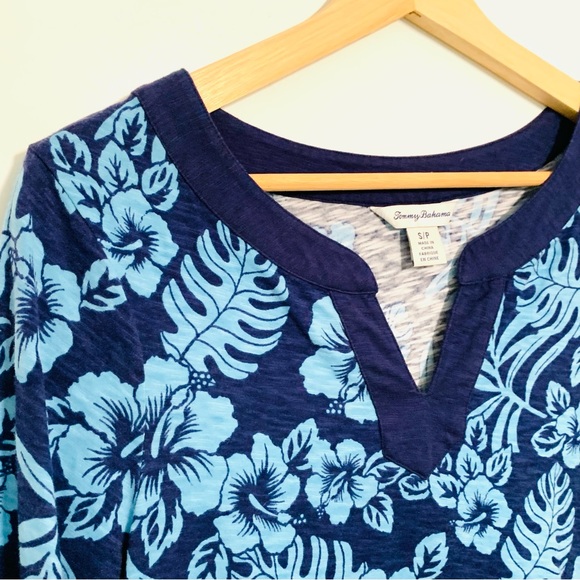 Tommy Bahama Hoani Hibiscus Embroidered Tunic Top Island Navy Small Resortwear - Picture 3 of 12
